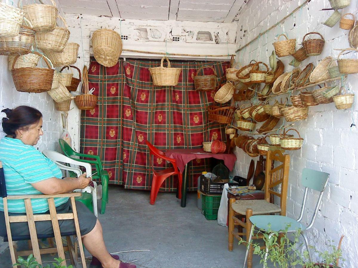 Гостевой дом La Casa De La Abuela Clotilde Орнос Экстерьер фото
